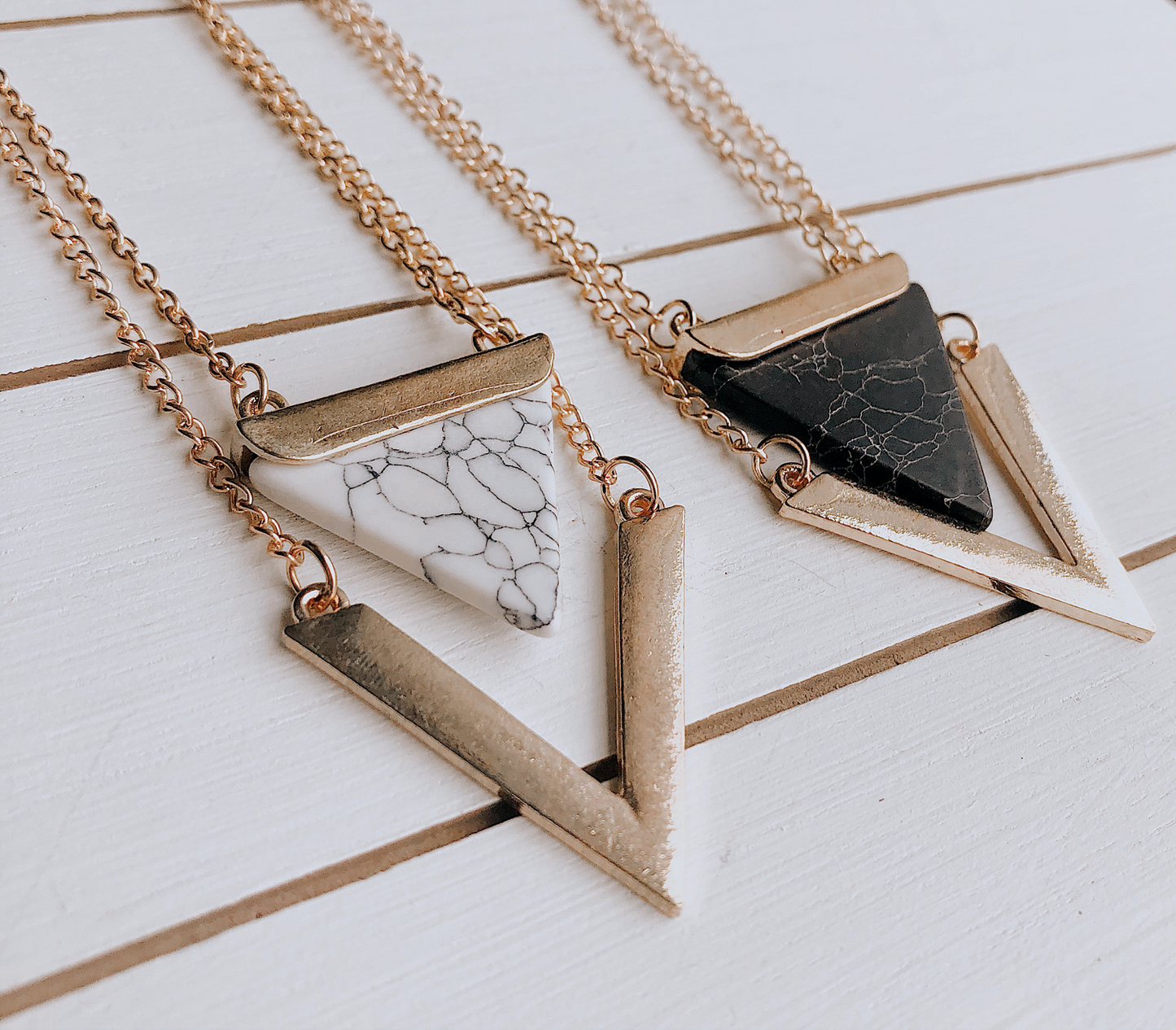 Vicki Pendant Necklace - Black