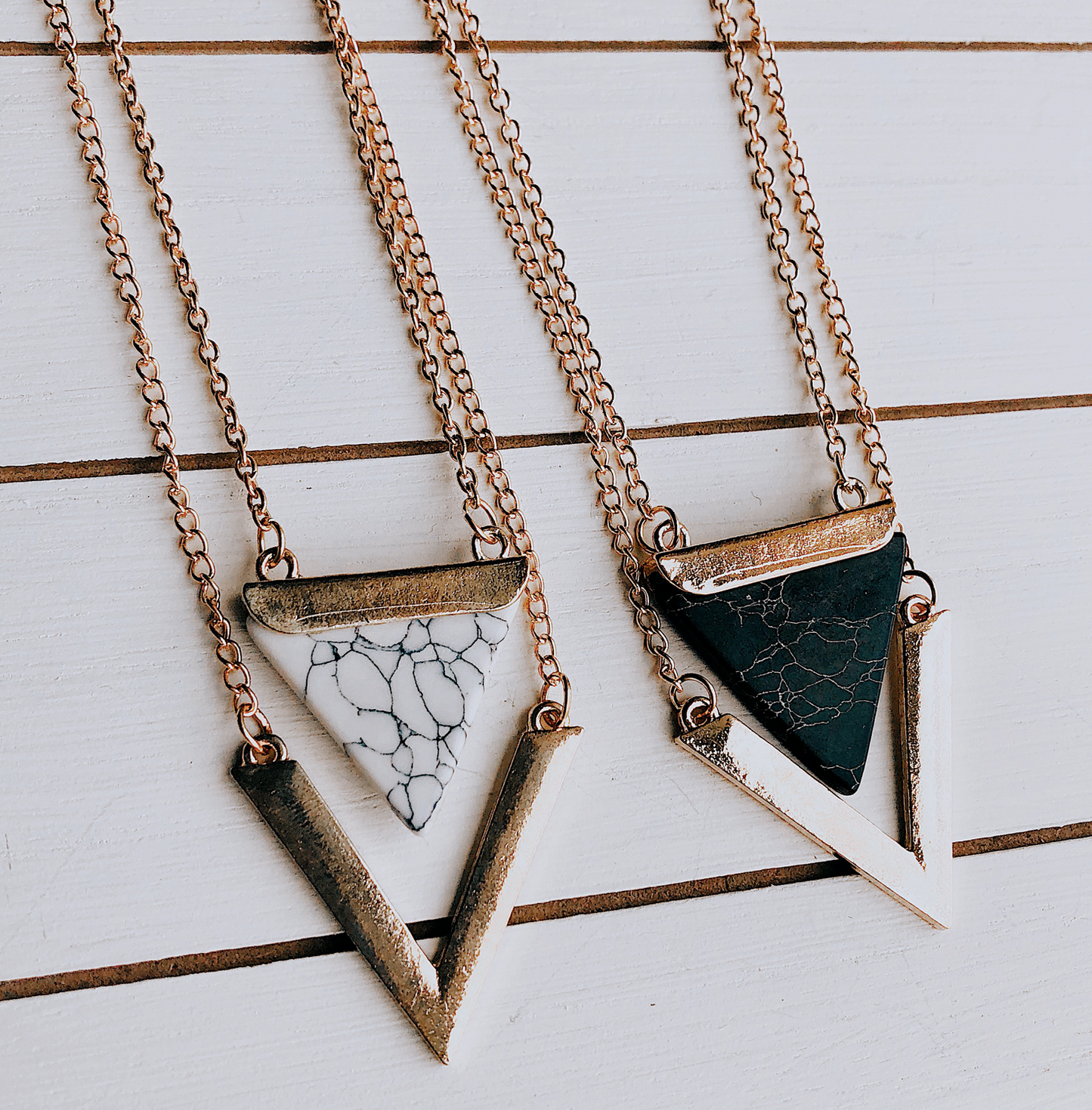 Vicki Pendant Necklace - Black