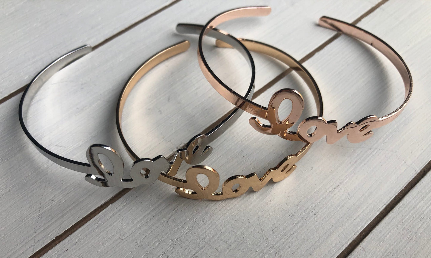 Sweet Love Rose Bracelet - Rose Gold