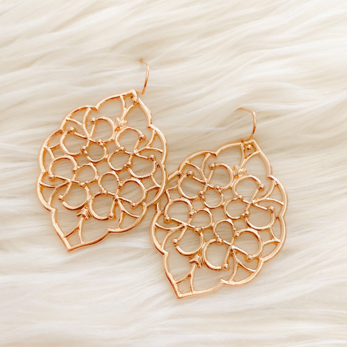 Flower Pattern Drop Earrings - Gold