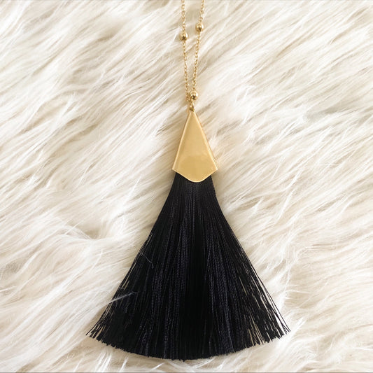 Sweet Tassel Necklace - Black