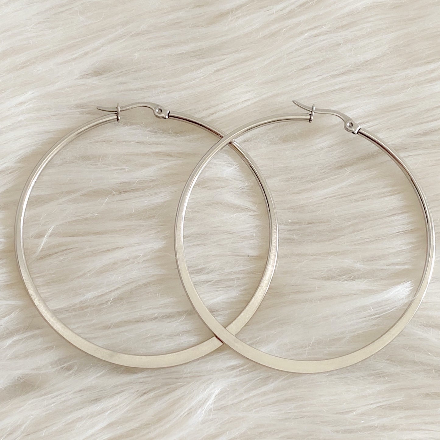 Tibby Large Hoop Earrings - Gold