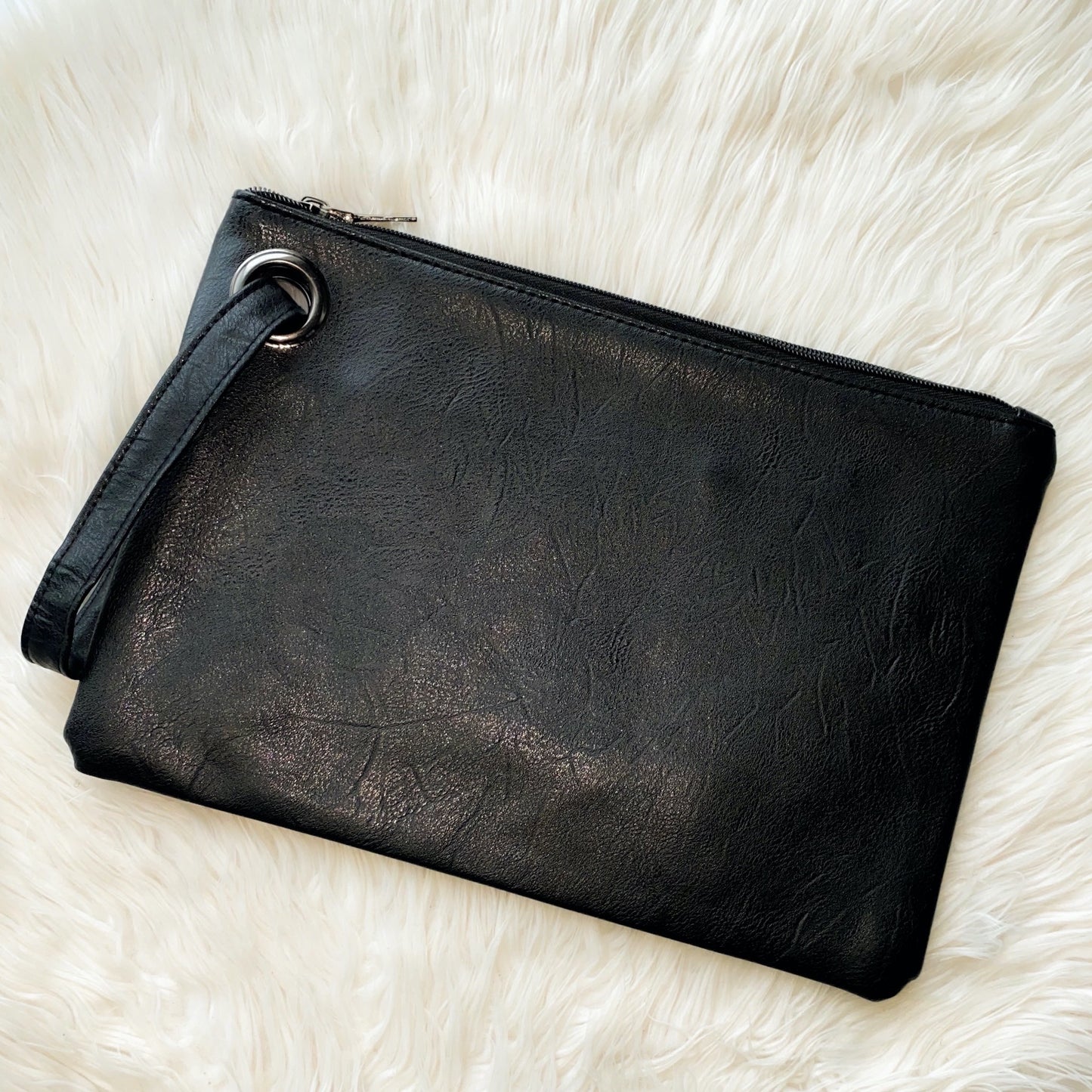 Lori Clutch - Black