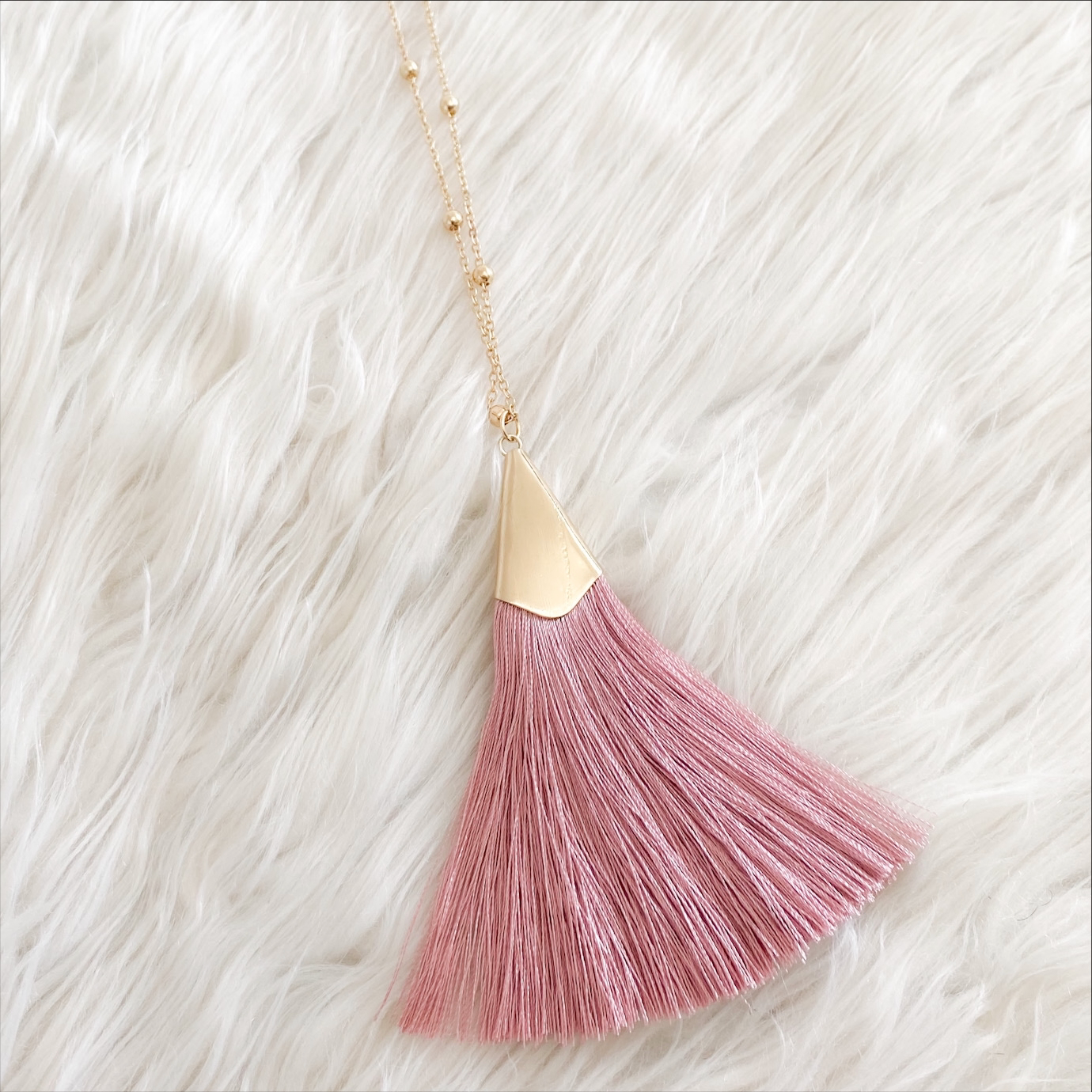 Sweet Tassel Necklace - Light Grey