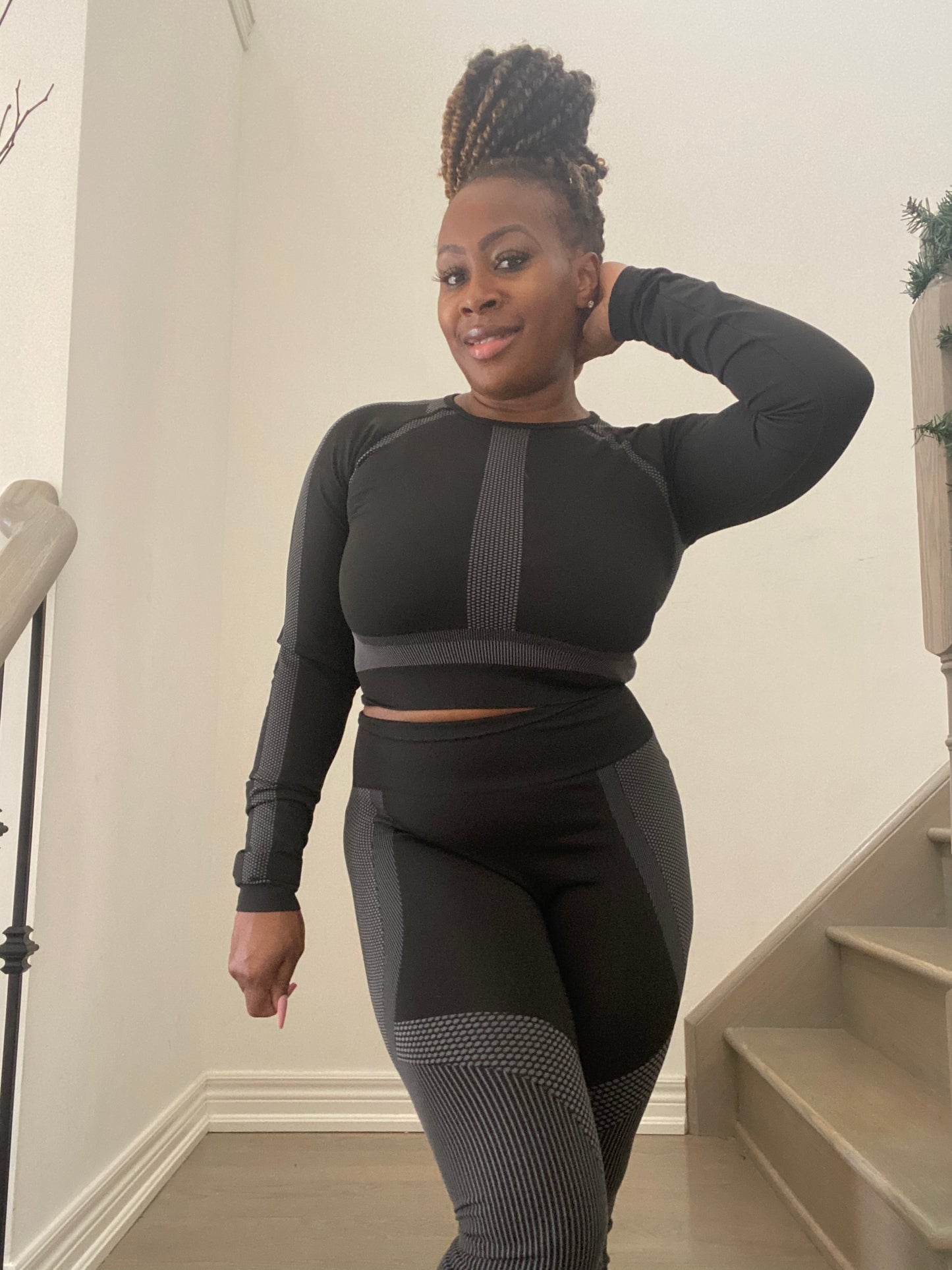 Delilah Ultra Seamless Crop Long Sleeve Top and Legging Set