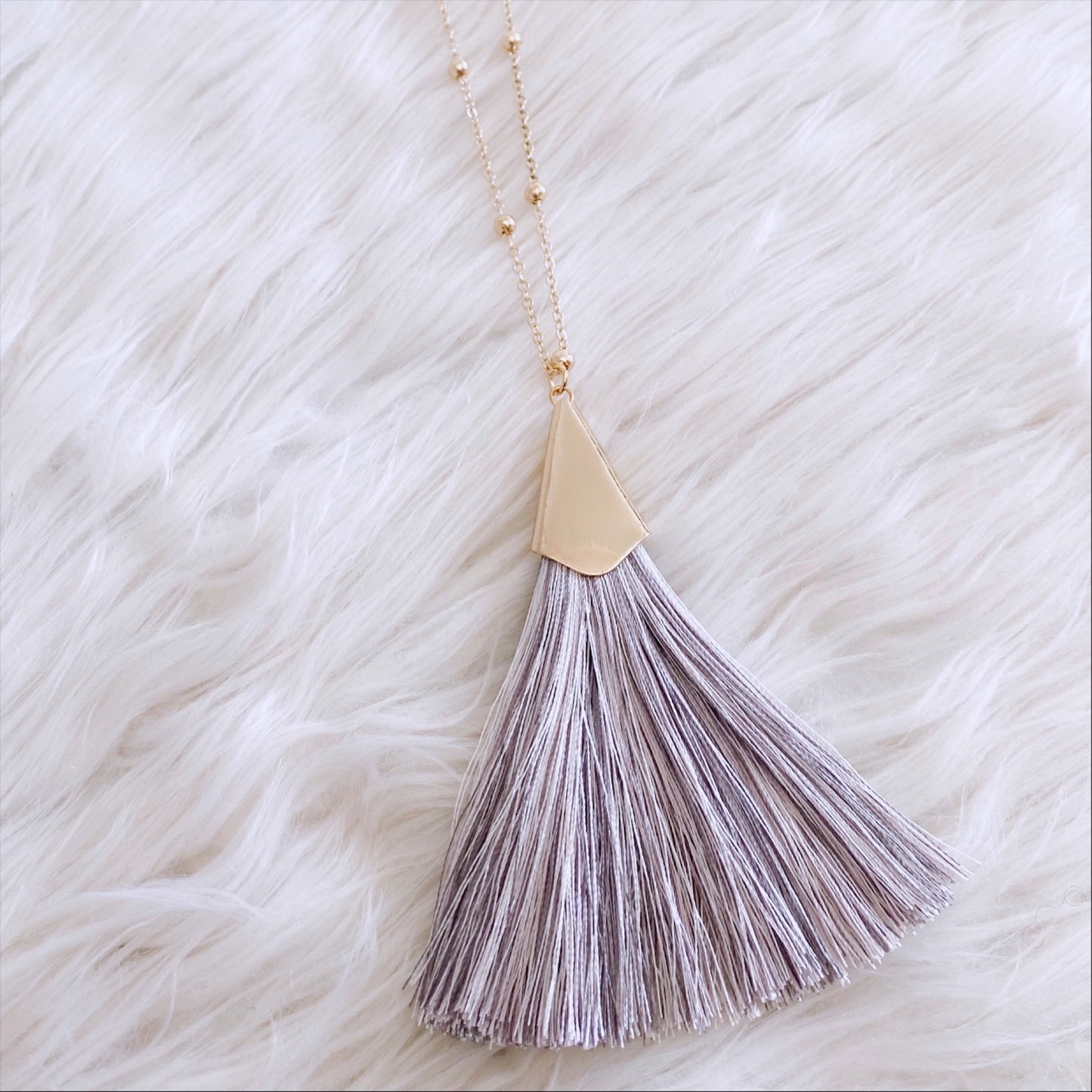 Sweet Tassel Necklace - Dusty Pink