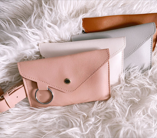 Yana Crossbody Clutch